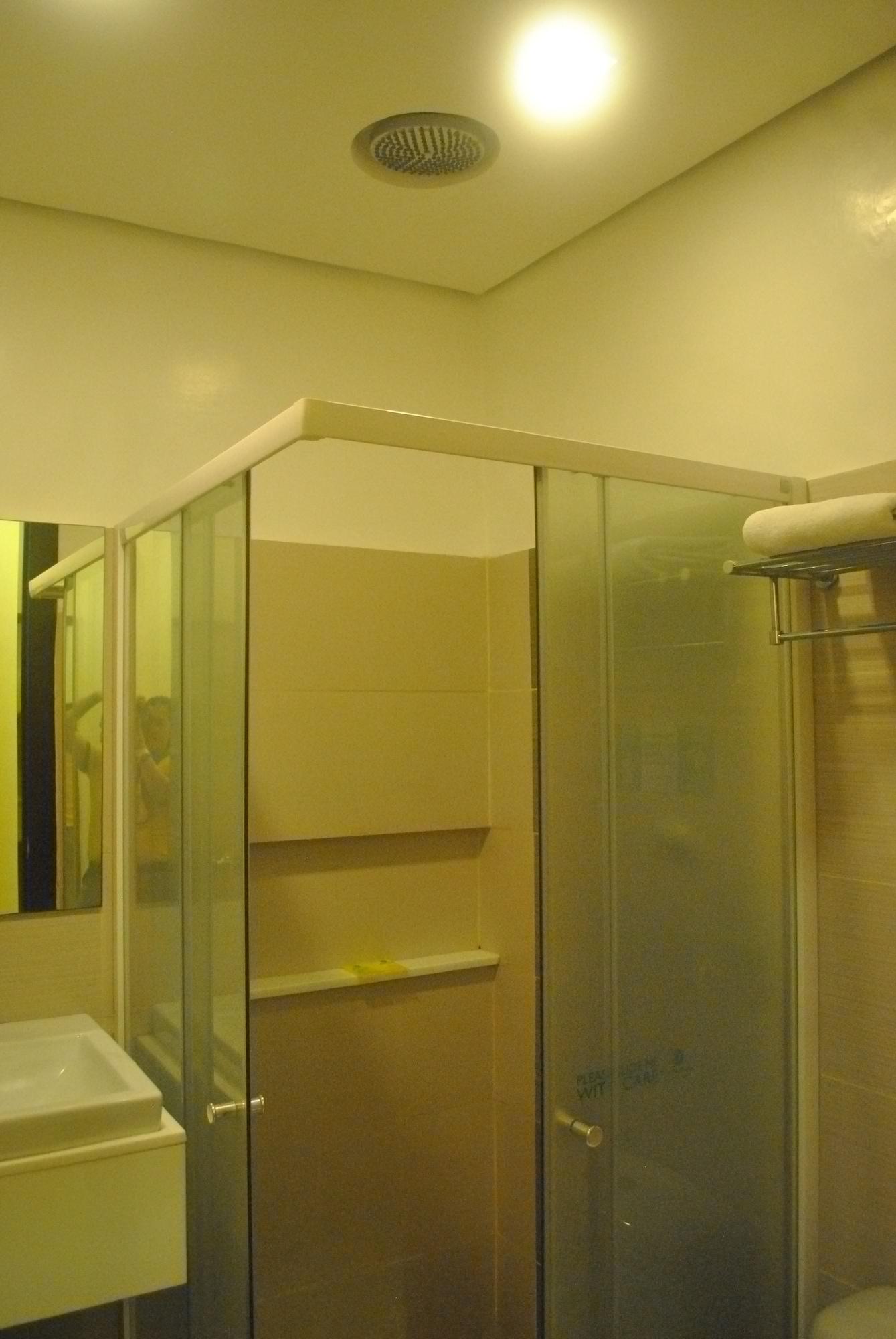 Go Hotels Tacloban Zewnętrze zdjęcie