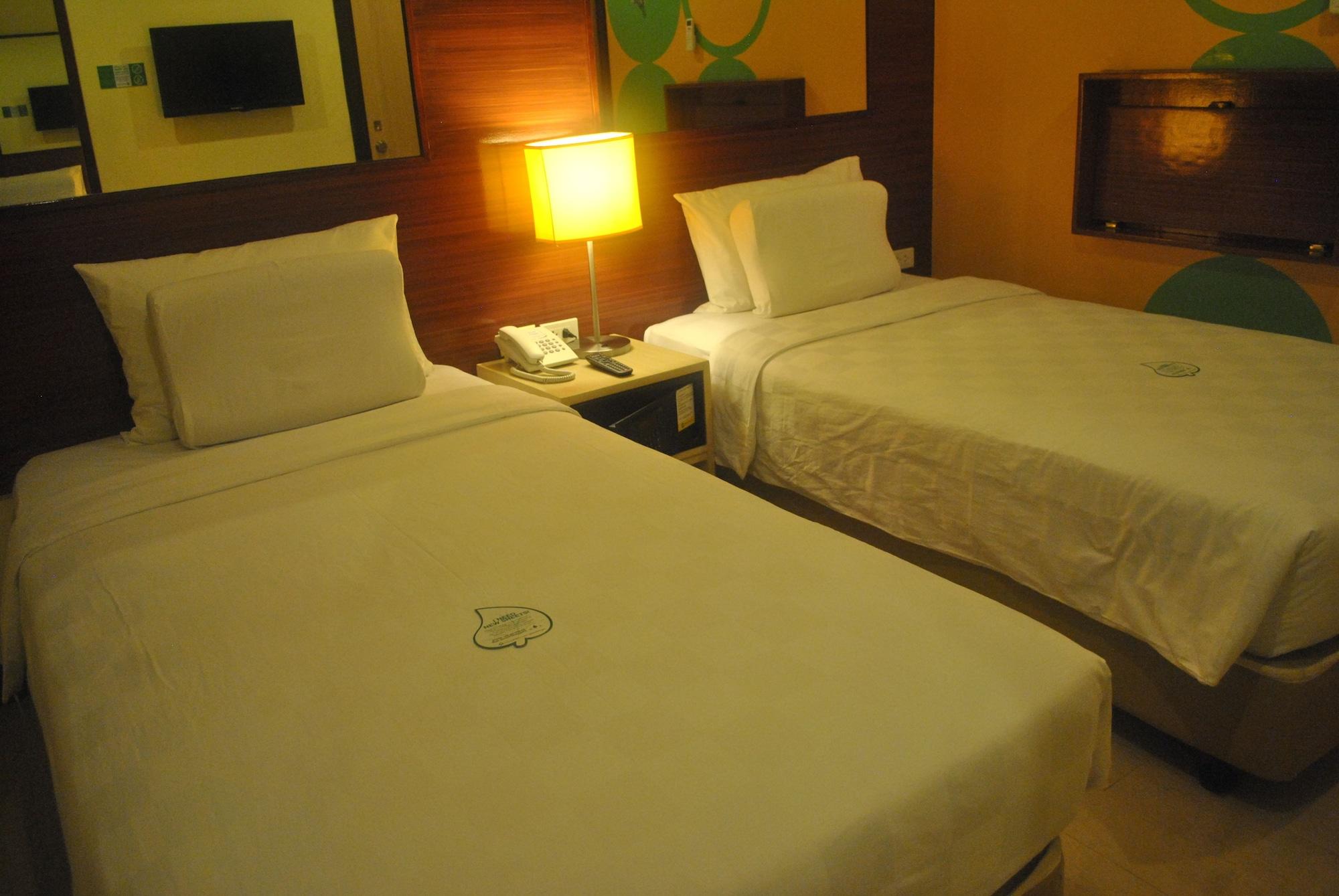 Go Hotels Tacloban Zewnętrze zdjęcie
