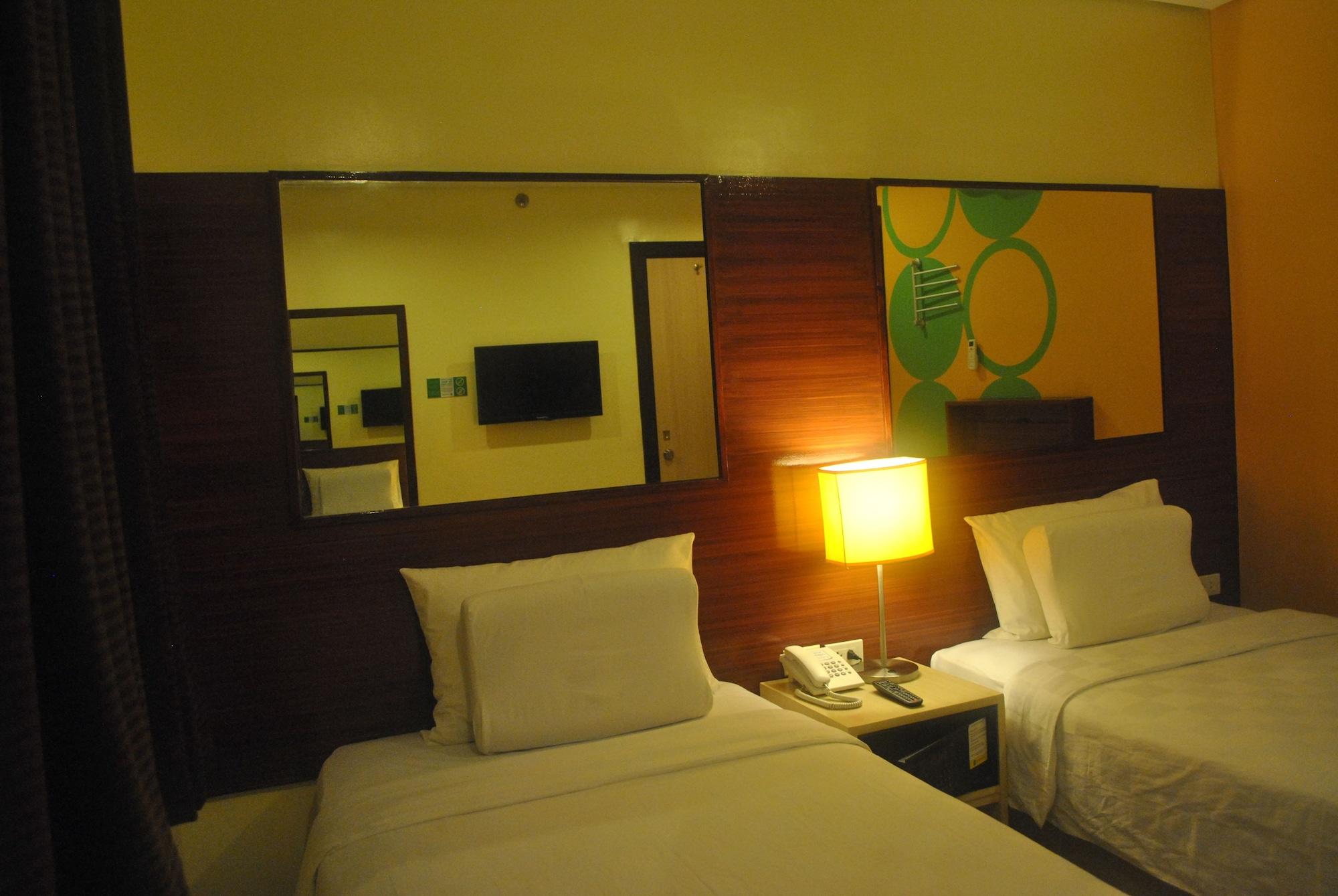 Go Hotels Tacloban Zewnętrze zdjęcie
