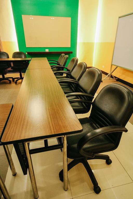 Go Hotels Tacloban Zewnętrze zdjęcie