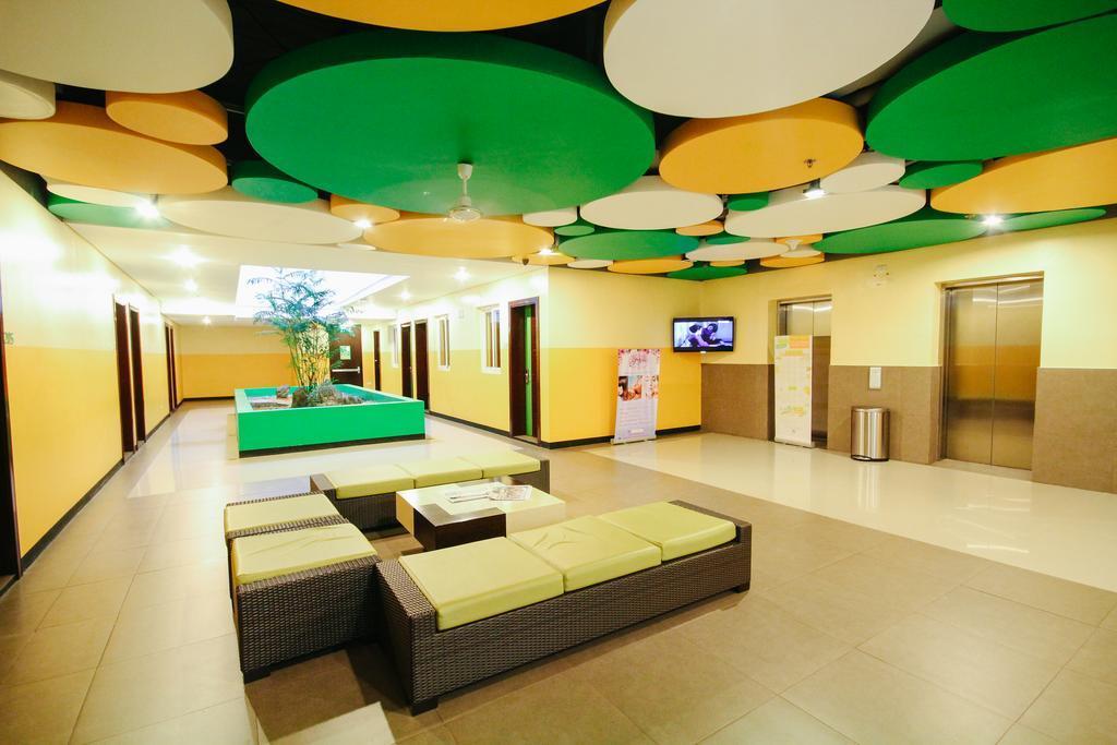 Go Hotels Tacloban Zewnętrze zdjęcie